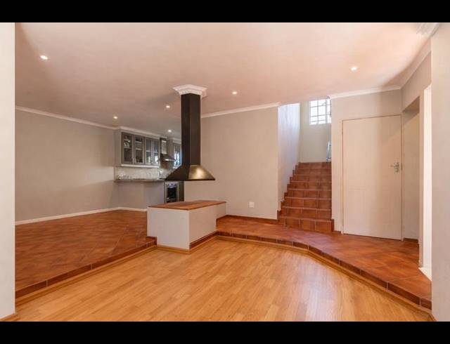 2 BEDROOM CLUSTER FOR SALE IN WATERKLOOF RIDGE